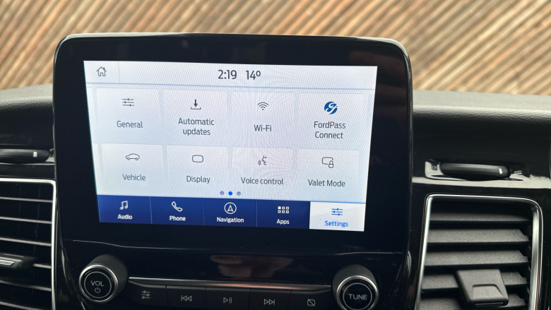 Ford Tourneo Custom Transit Custom Tourneo L2 Diesel Fwd 2.0 EcoBlue Hybrid 130ps L/R 8 Seater Titanium